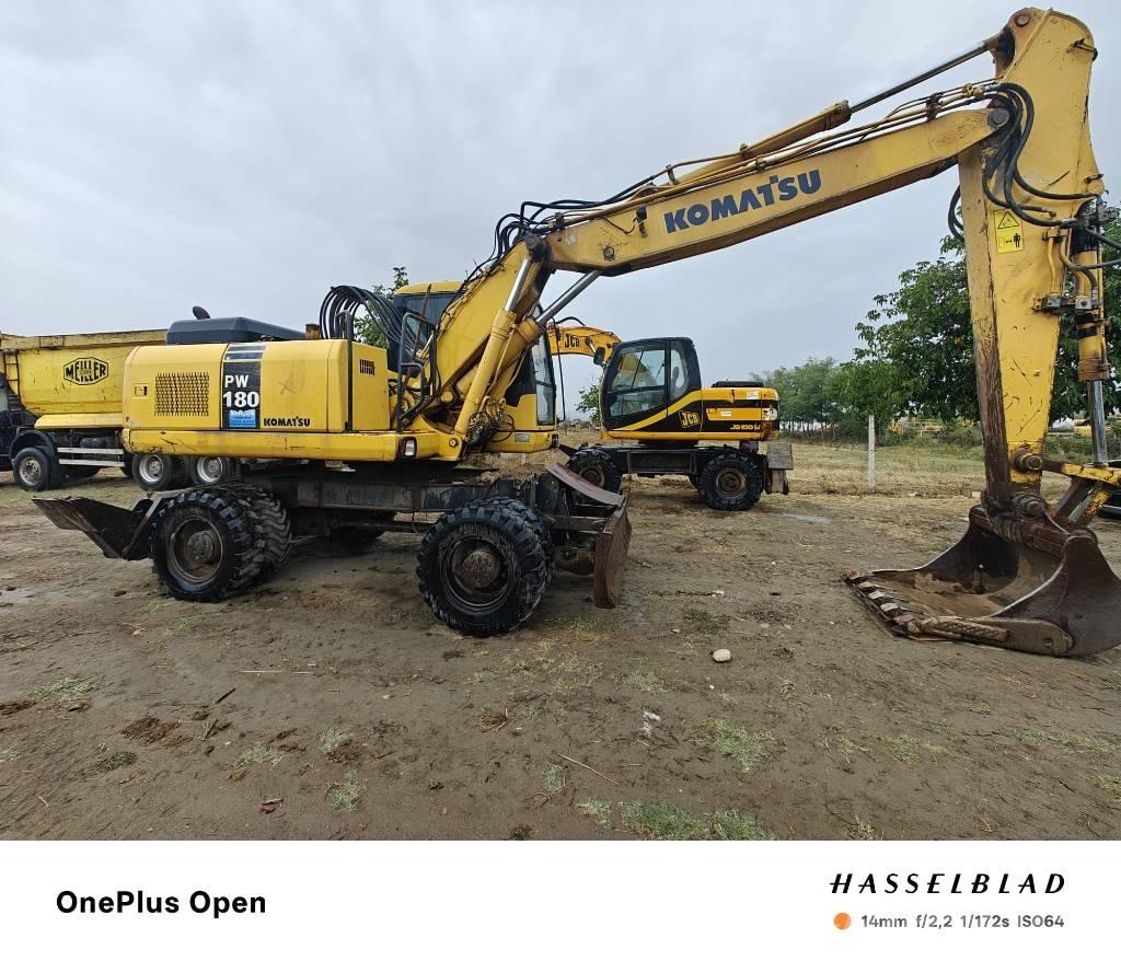 Komatsu PW 180 Kabine in notranjost
