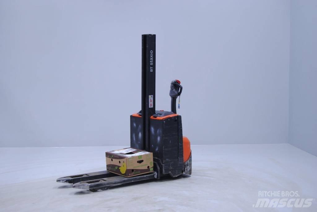Toyota SWE080L Ročni električni viličar