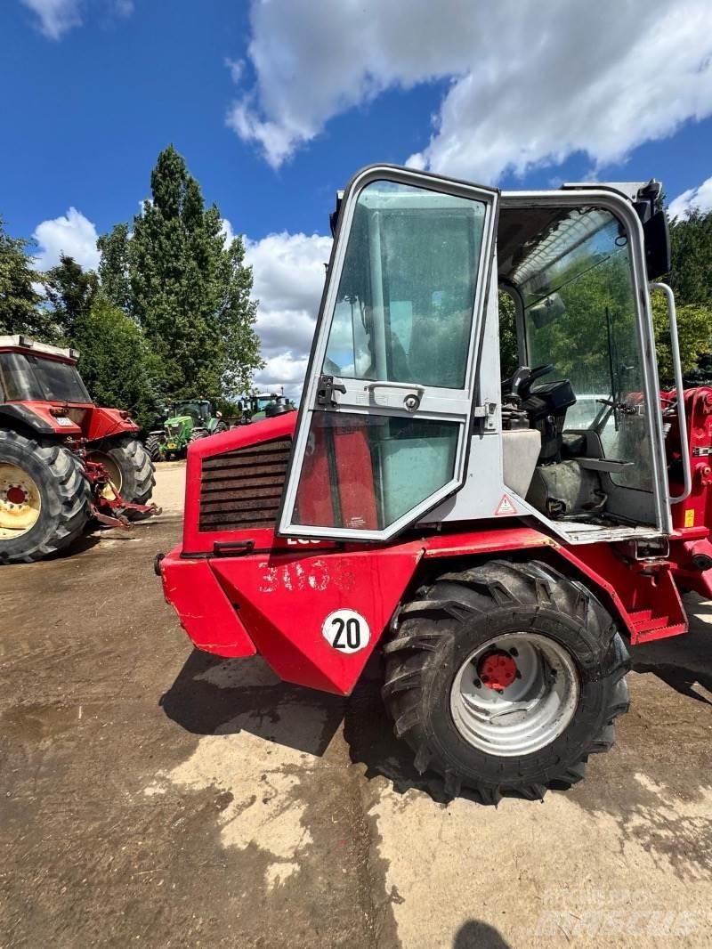 Weidemann 3006 Kolesni nakladalci