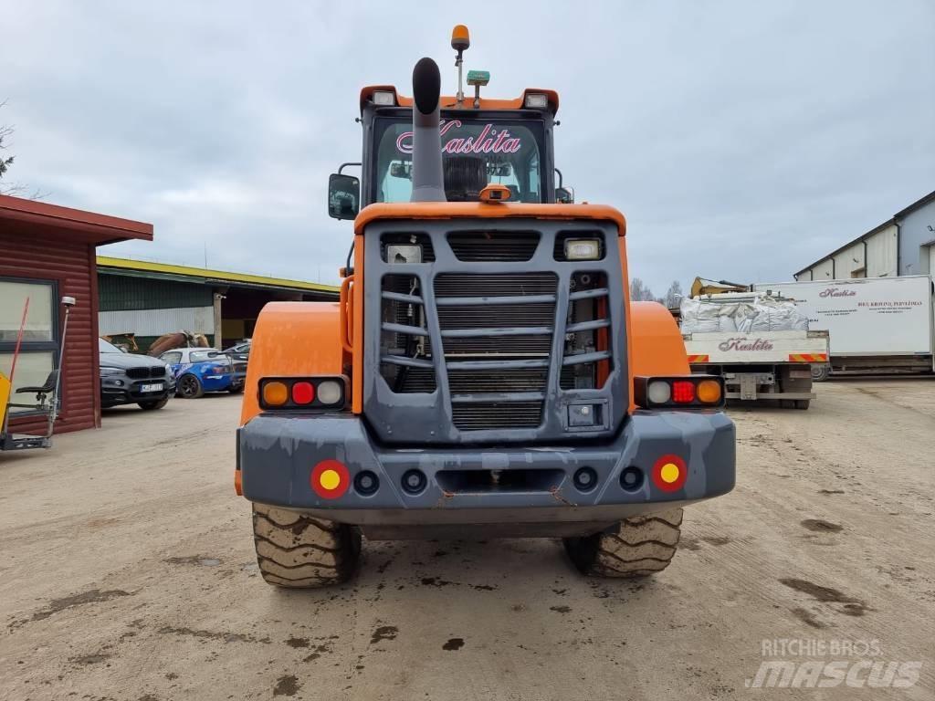 Doosan DL 200-3 Kolesni nakladalci