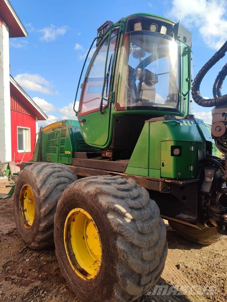 John Deere 1210E Forwarderji