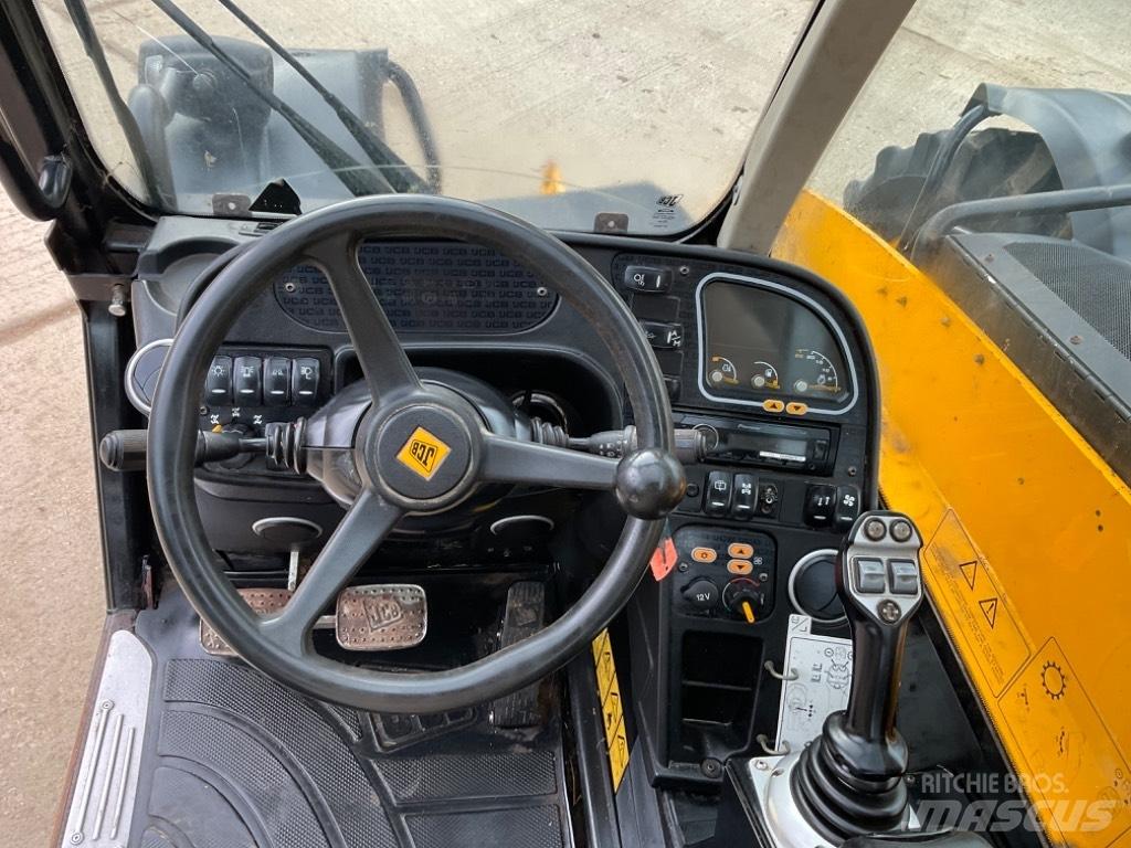 JCB 536-60 Agri Plus Kmetijski teleskopski nakladalci