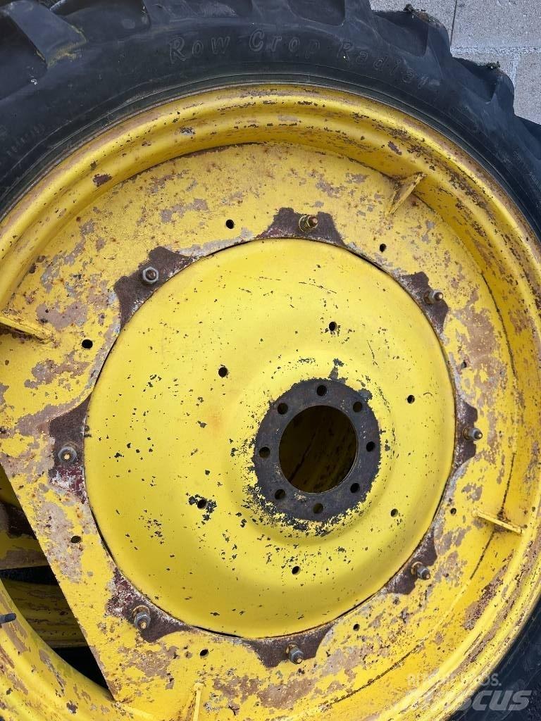 Alliance 230/95R44 Gume, kolesa in platišča