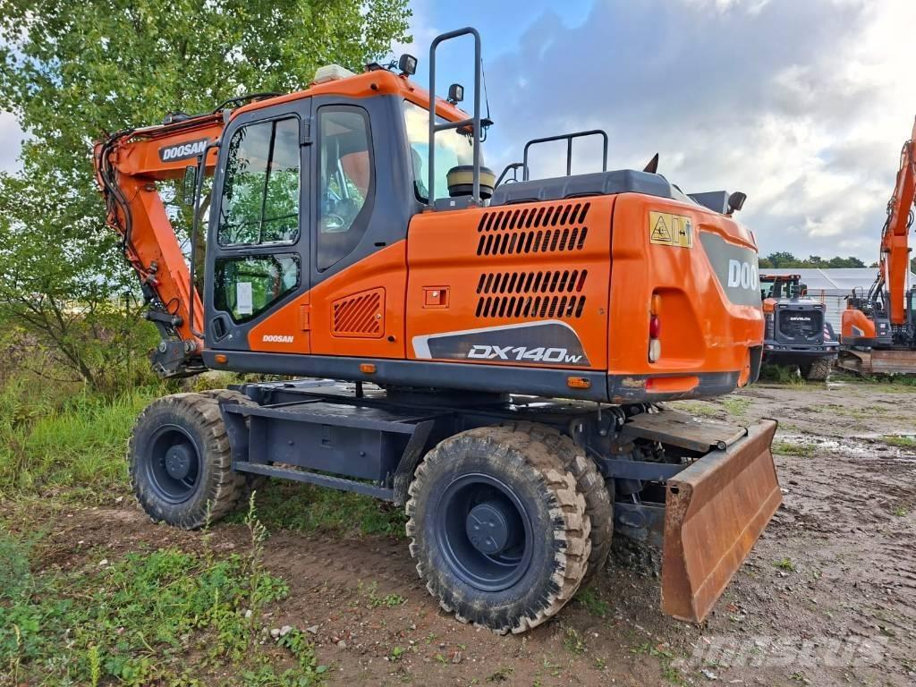 Doosan DX140W-5 Bagri na kolesih