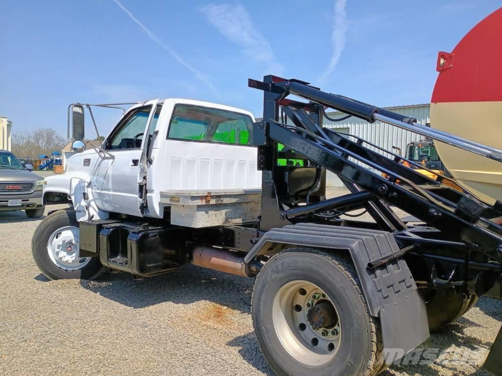 GMC C8500 Komunalni tovornjaki