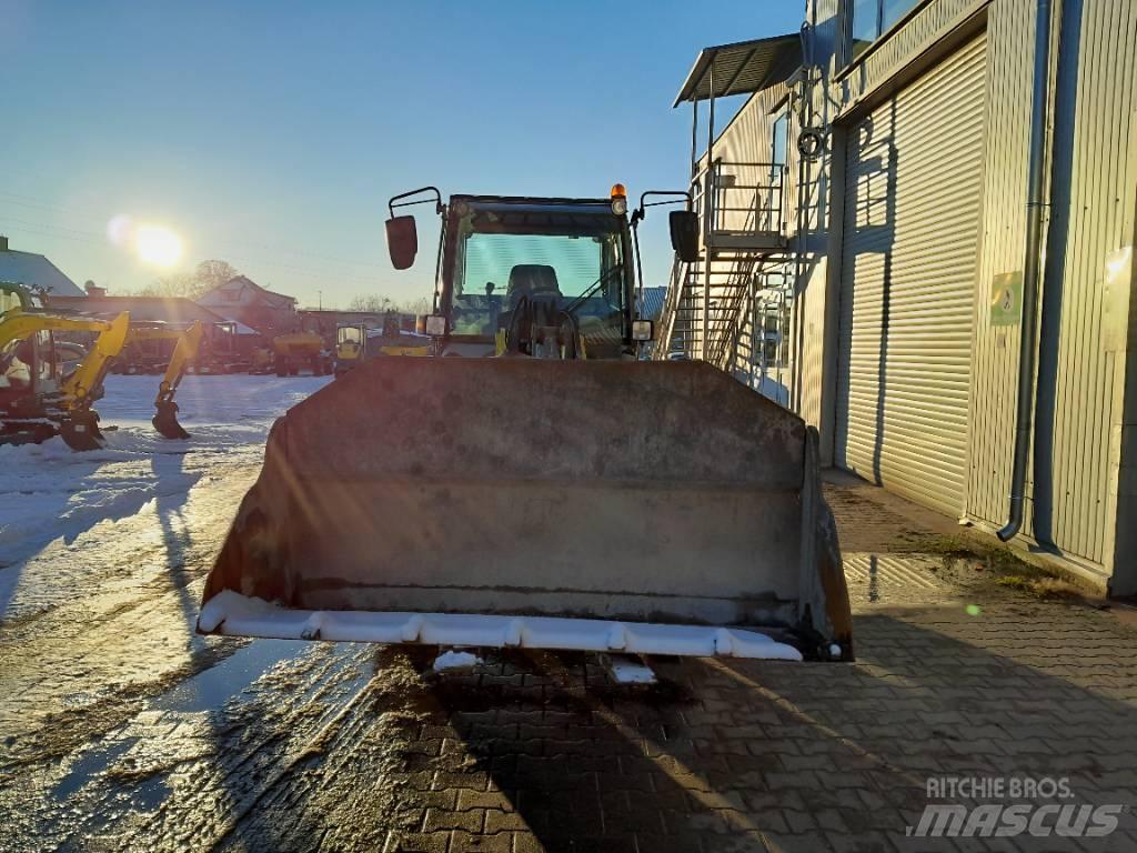 Wacker Neuson 8115 Kolesni nakladalci