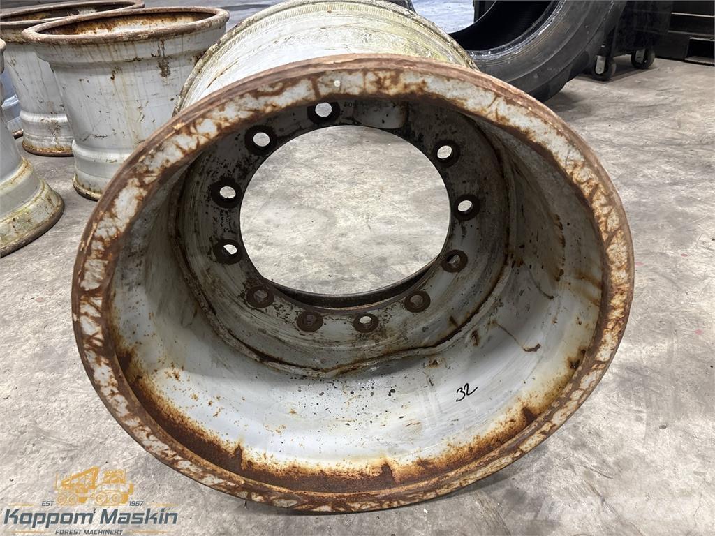 Valmet 890 20x26,5 Gume, kolesa in platišča