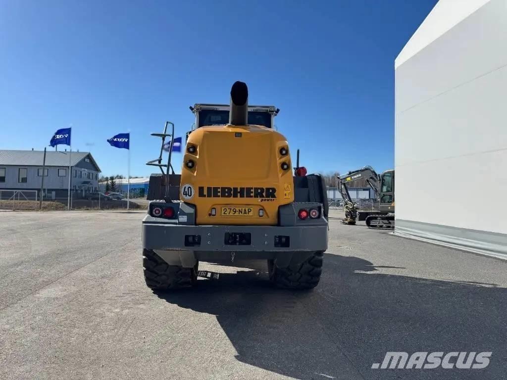 Liebherr L 556 Kolesni nakladalci