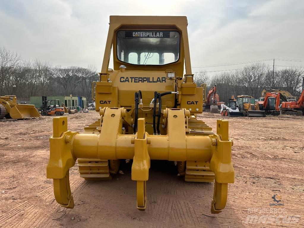 CAT D7G Buldožerji goseničarji