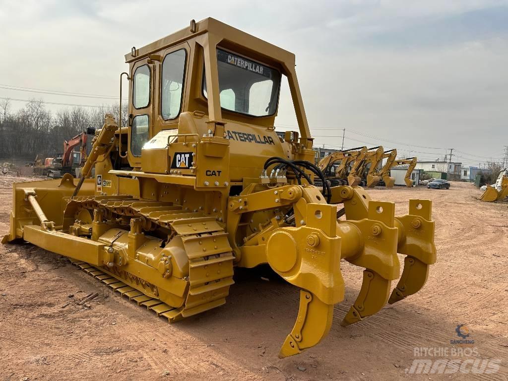 CAT D7G Buldožerji goseničarji