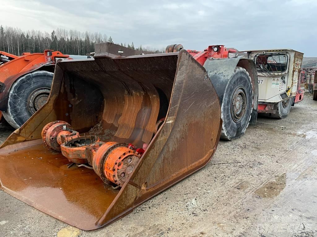 Sandvik LH 514 Podzemni nakladalci