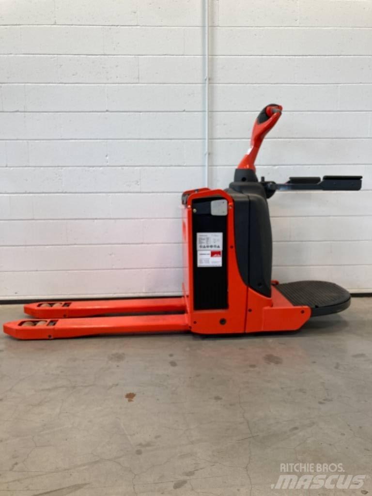 Linde T16P/1151-02 Električni nizko dvižni viličar s stojiščem