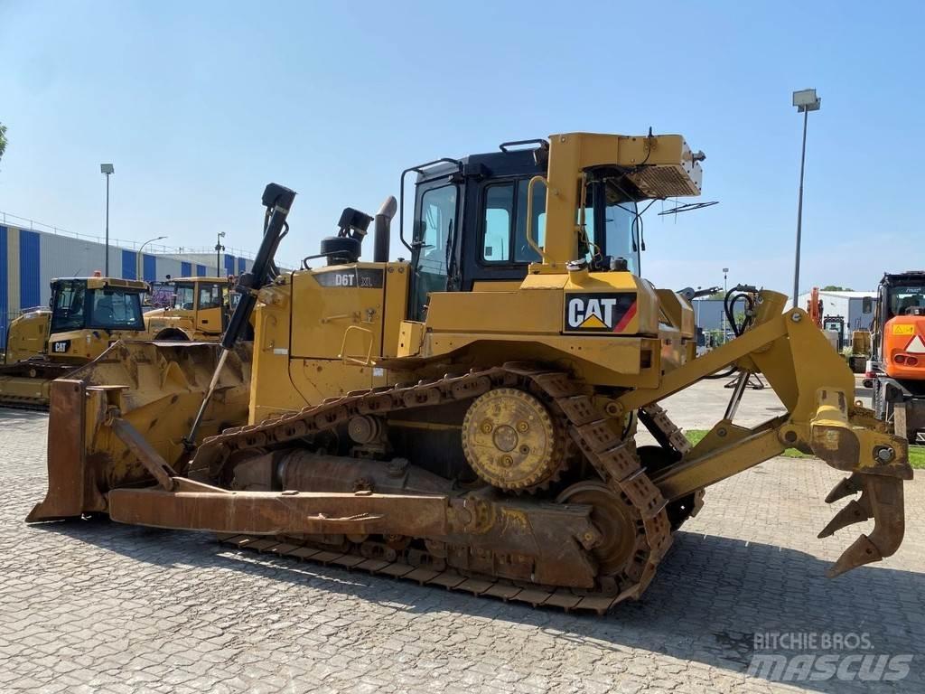 CAT D6T NVT Buldožerji goseničarji
