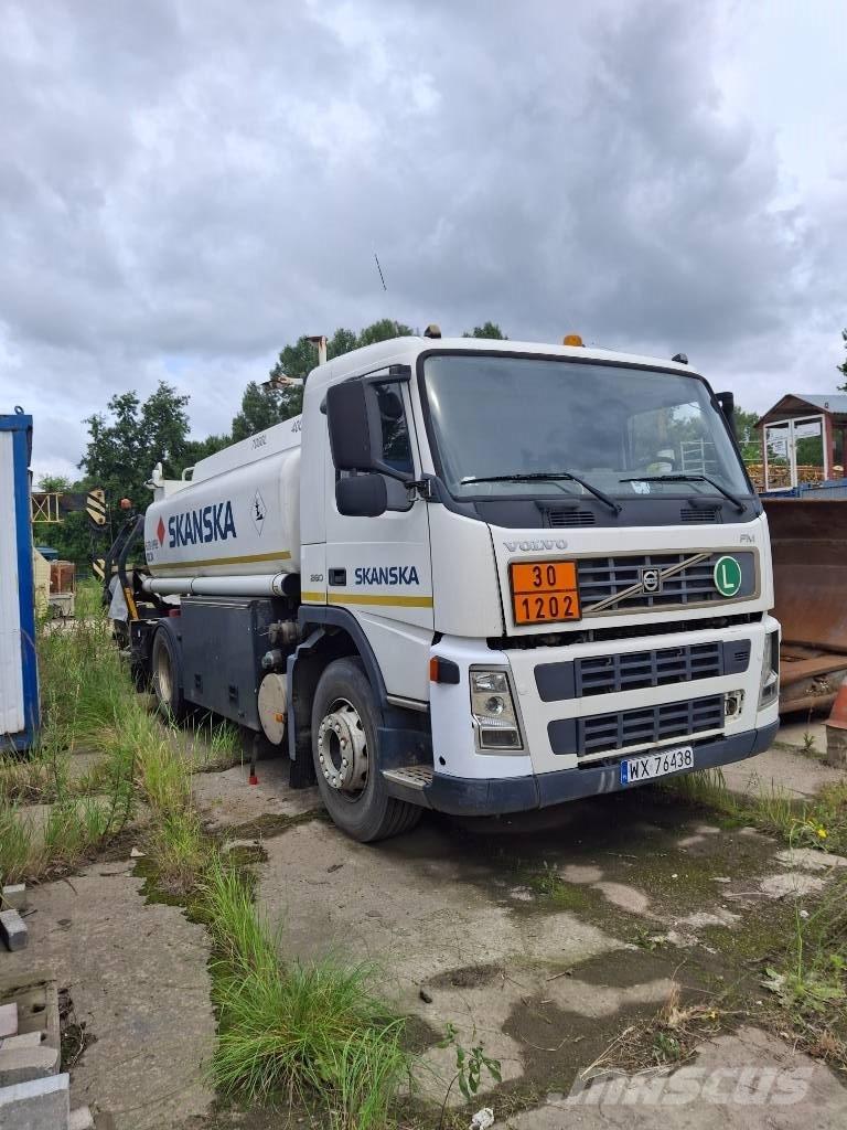  Volvo/Stokota FM/CS Tovornjaki cisterne