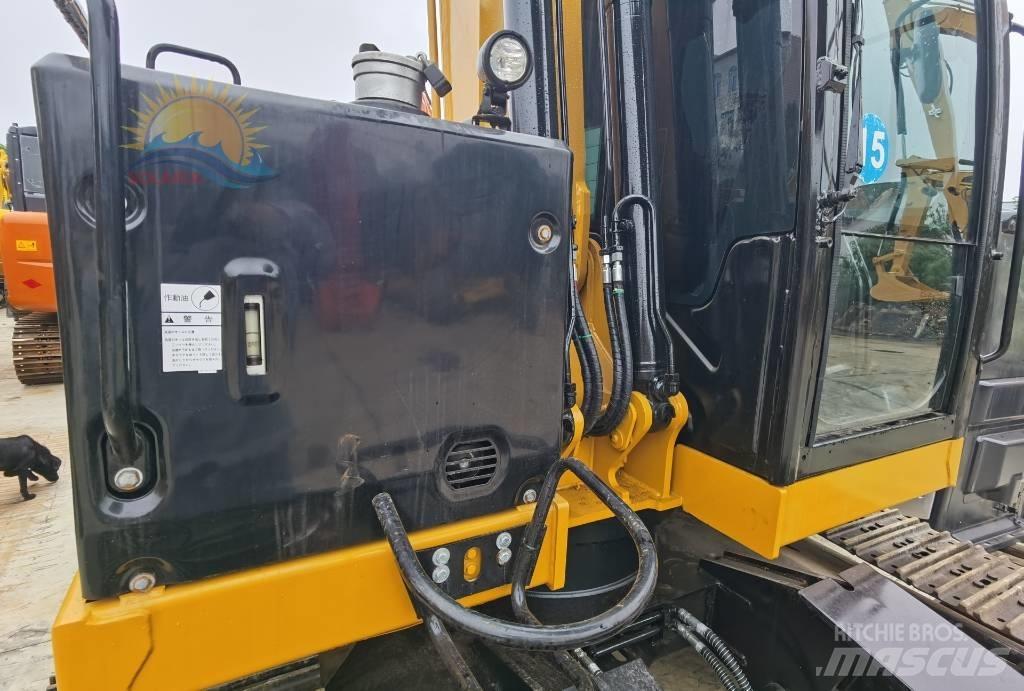 CAT 310 Bagri goseničarji