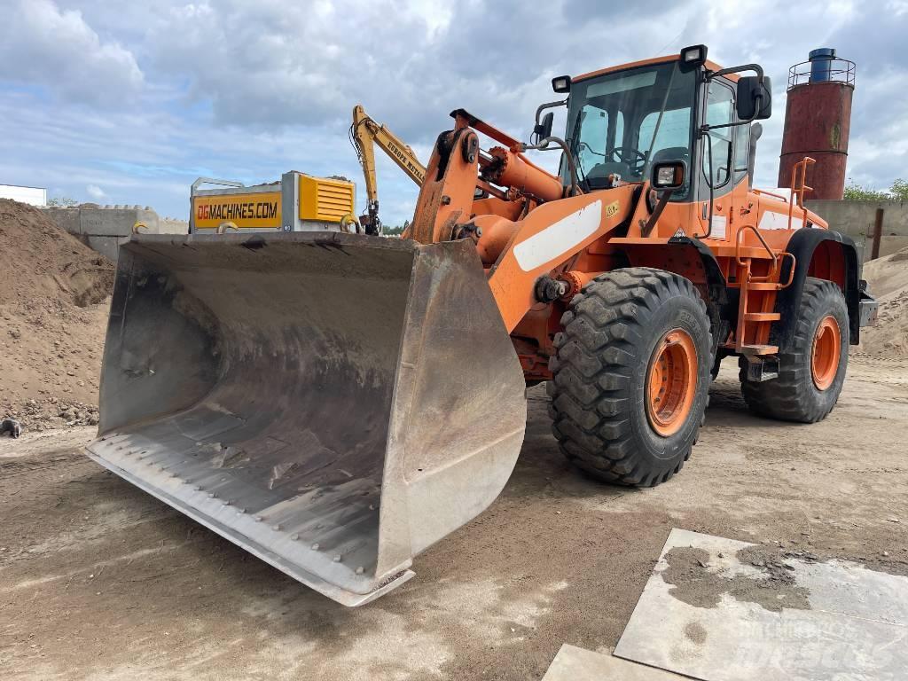 Doosan DL 350 Kolesni nakladalci