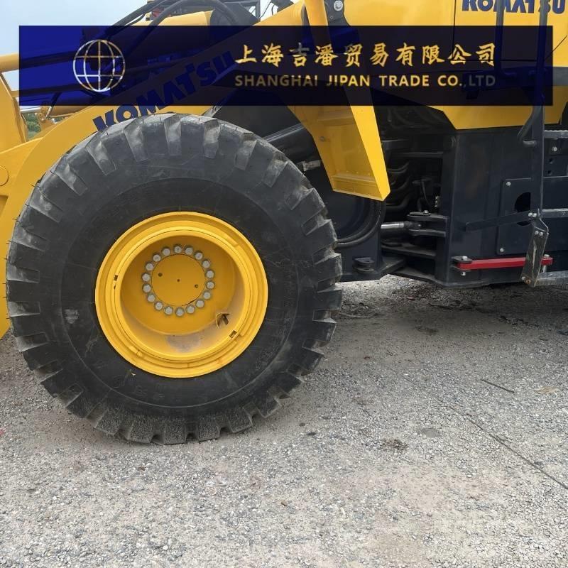 Komatsu WA 380 Kolesni nakladalci