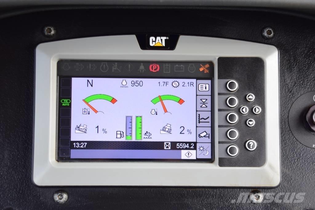 CAT D 5 K 2 LGP Buldožerji goseničarji