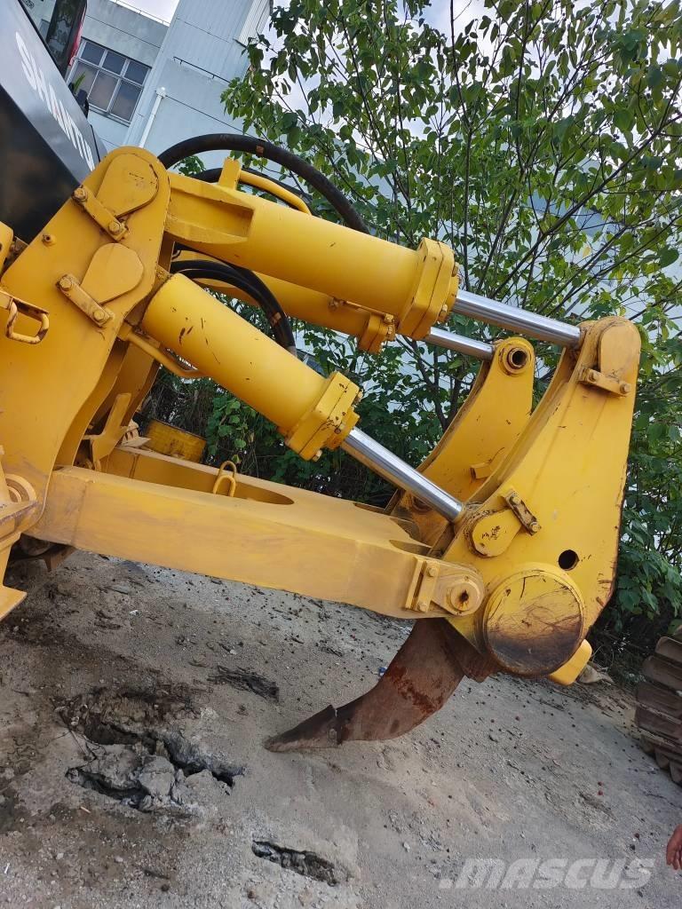 Shantui SD 32 Buldožerji goseničarji