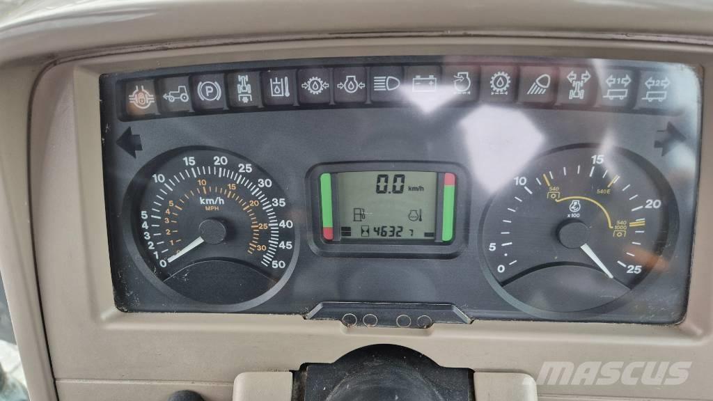 John Deere 6320 SE Traktorji