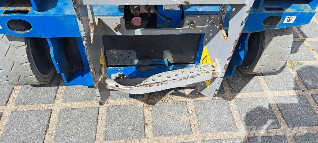 Genie GS4047 Škarjaste dvižne ploščadi
