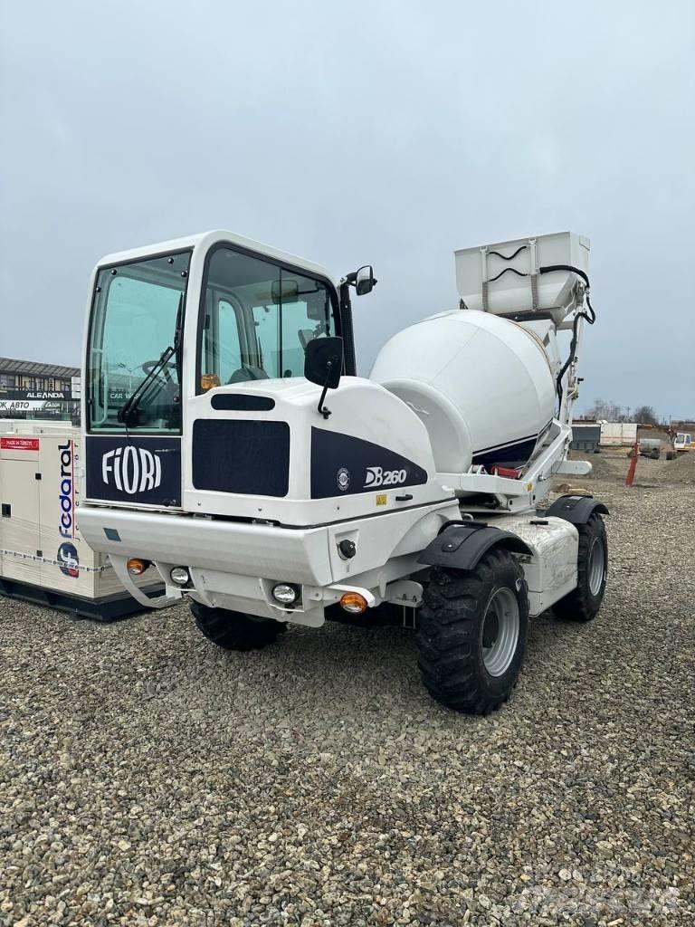 Fiori DB260 Avtomešalci za beton