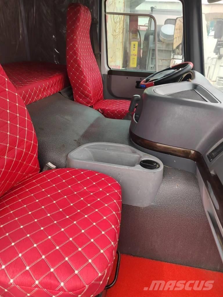 Howo 371 6x4 Kiper tovornjaki