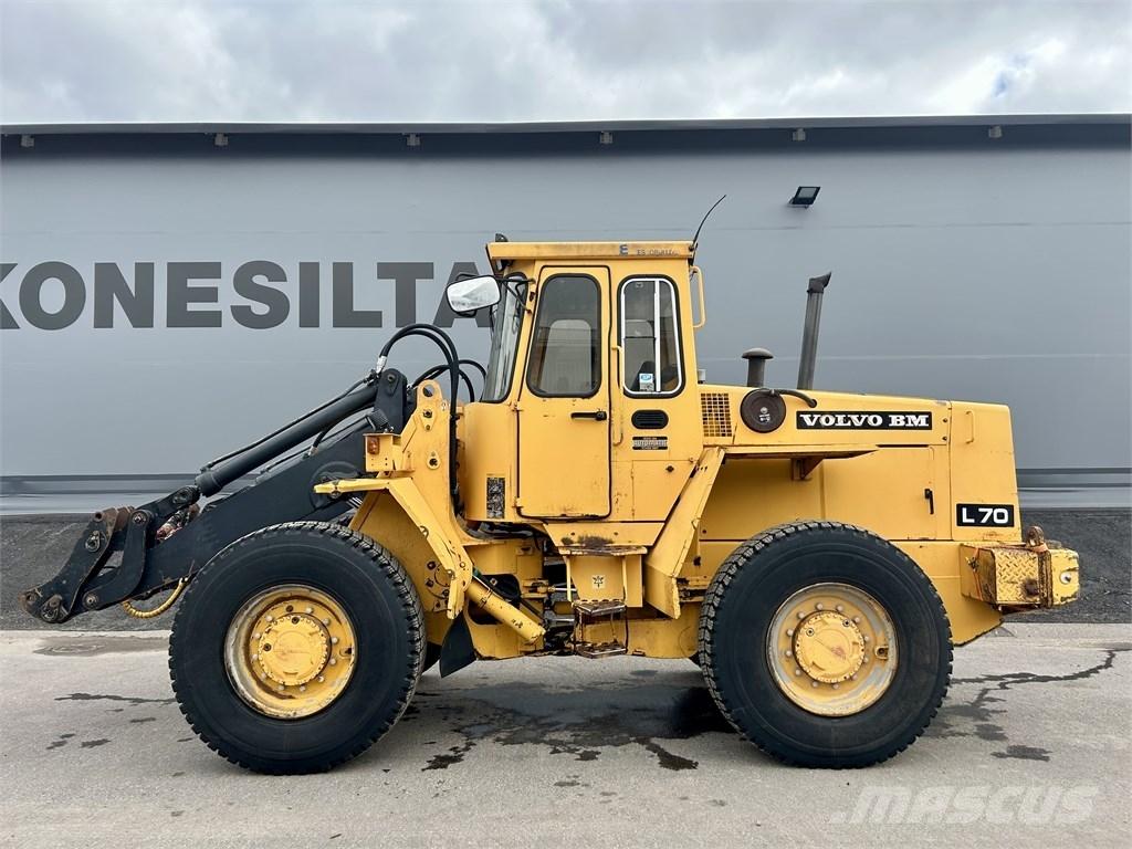 Volvo L 70 Kolesni nakladalci