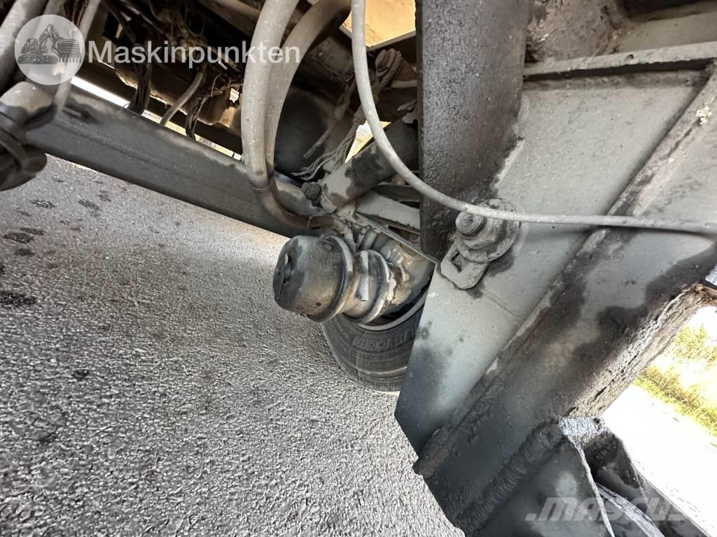 Roadex LVS 38 Razstavljive prikolice