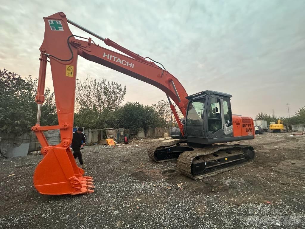 Hitachi ZX 200 Bagri goseničarji