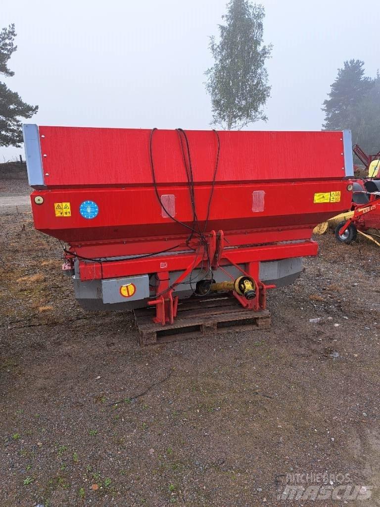 Kverneland exacta Tl Trosilniki mineralnega gnojila