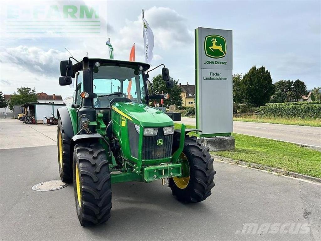John Deere 5100m Traktorji