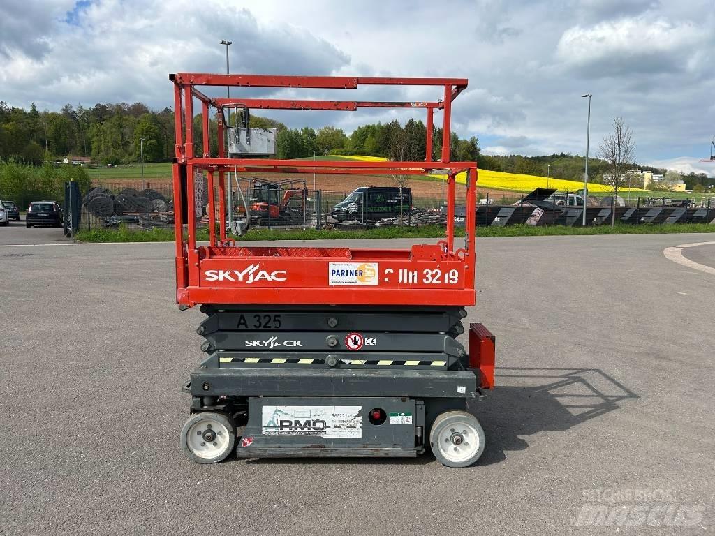 SkyJack SJ III 3219 Škarjaste dvižne ploščadi