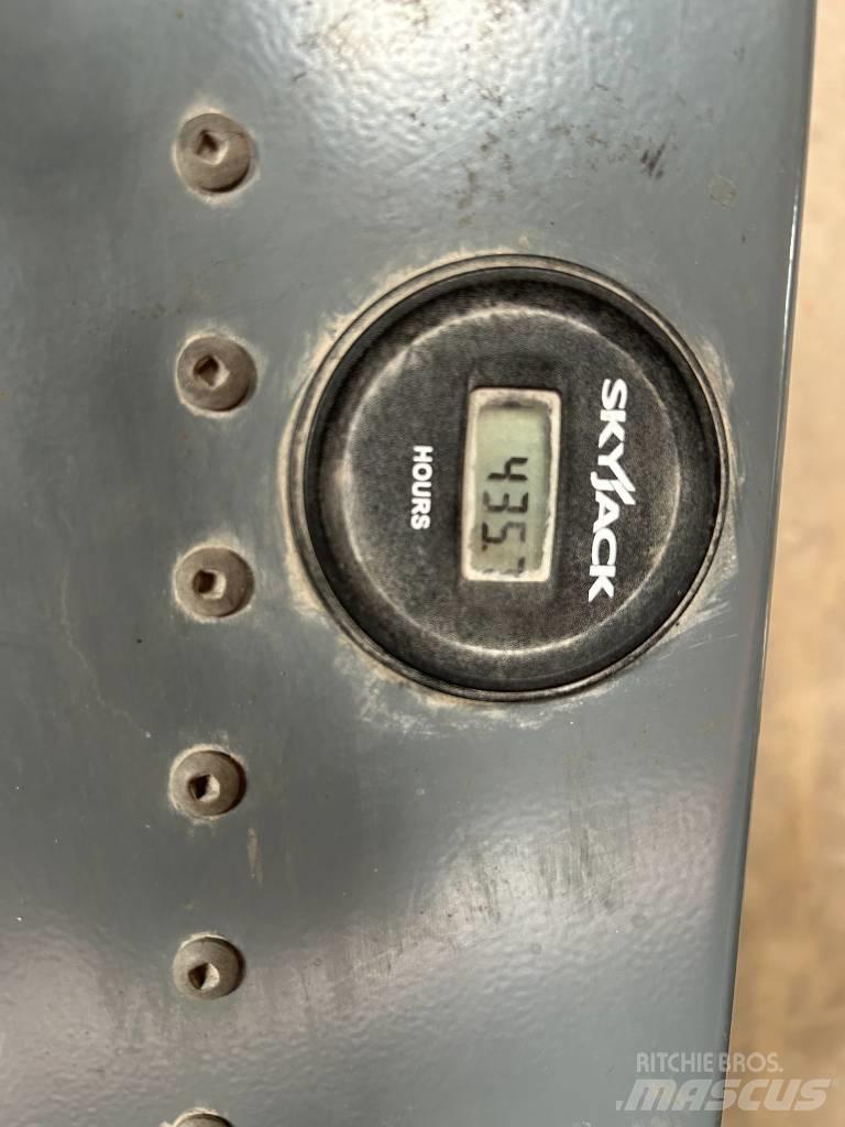 SkyJack SJ III 3219 Škarjaste dvižne ploščadi