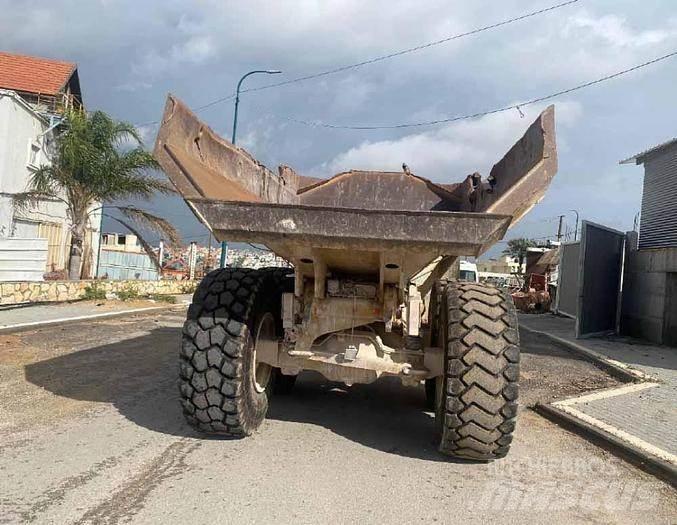 CAT 730C Drugi tovornjaki