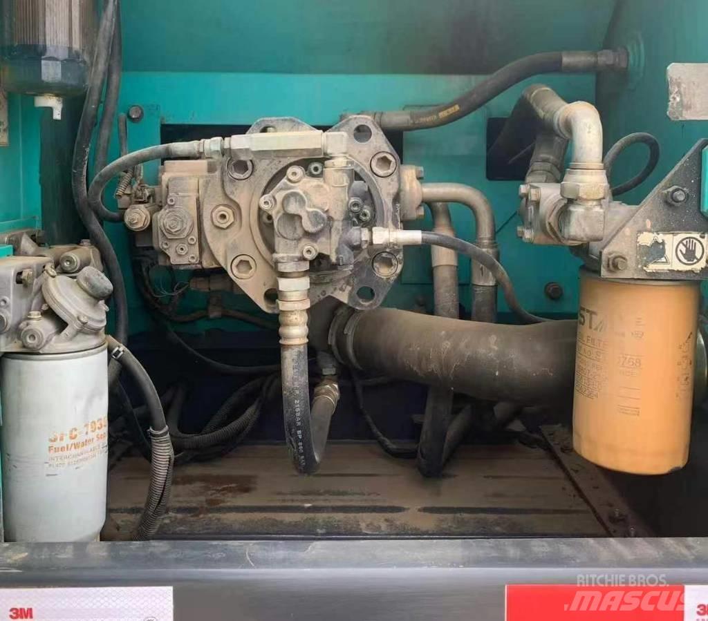 Kobelco SK200 Bagri goseničarji