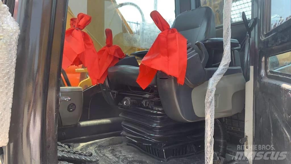 CAT 320 D Bagri goseničarji