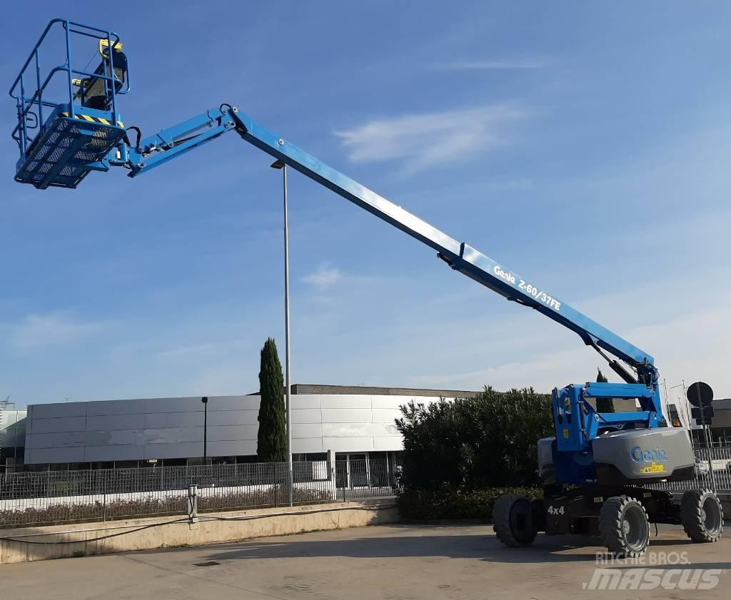 Genie Z 60/37 FE Zglobne dvižne ploščadi