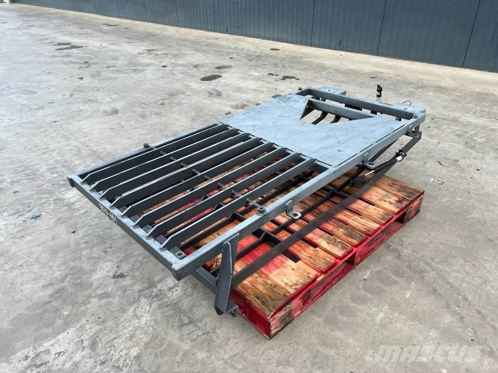 Doosan DX180 / DX225 Kabine in notranjost