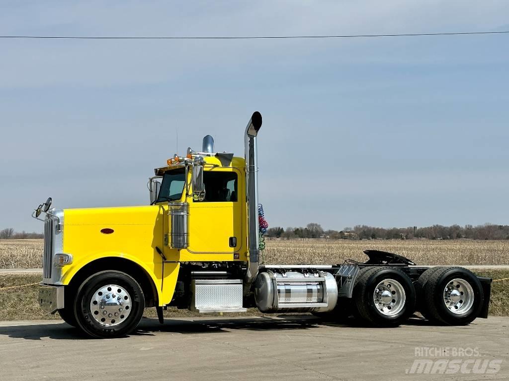 Peterbilt 389 Vlačilci