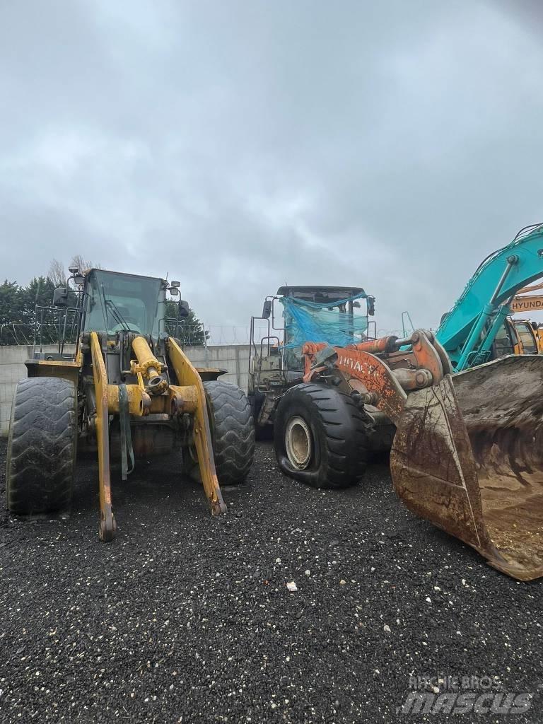 Hitachi ZW 310 Kolesni nakladalci