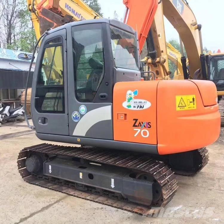 Hitachi zx70 Midi bagri 7t – 12t