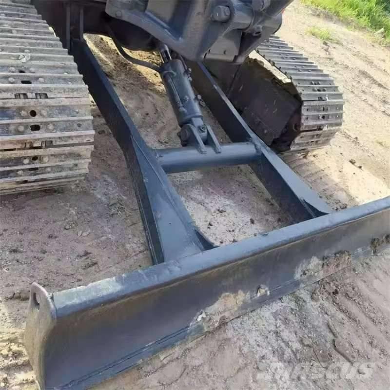 CAT 307 Bagri goseničarji