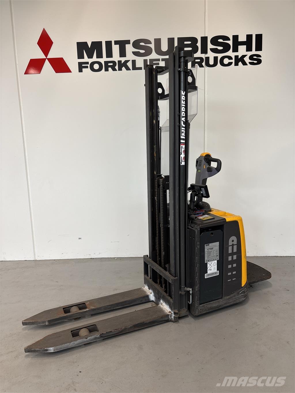 Atlet PSP125 Samopogonski ročni viličarji