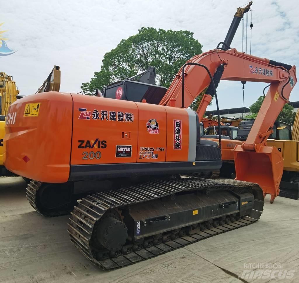 Hitachi ZX 200 Bagri goseničarji