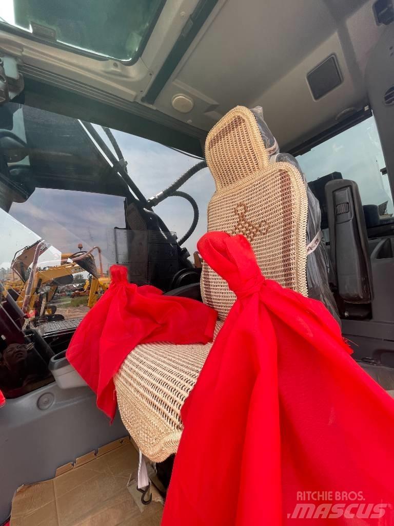 Volvo EC 300 Bagri goseničarji