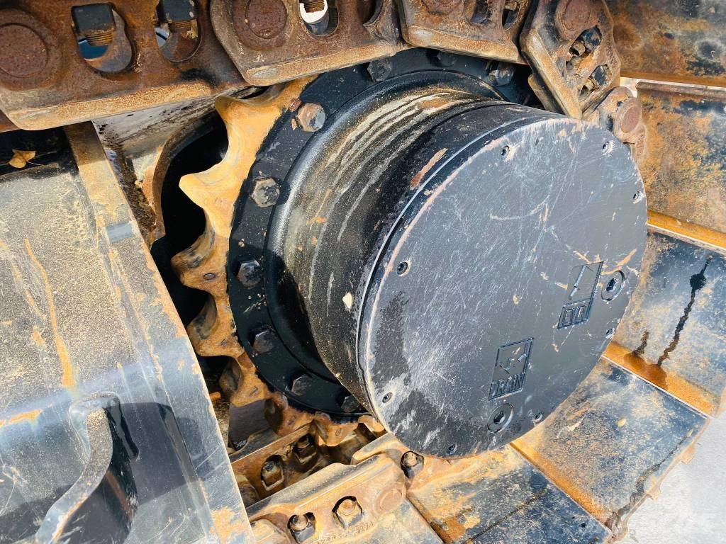 CAT 325 Bagri goseničarji