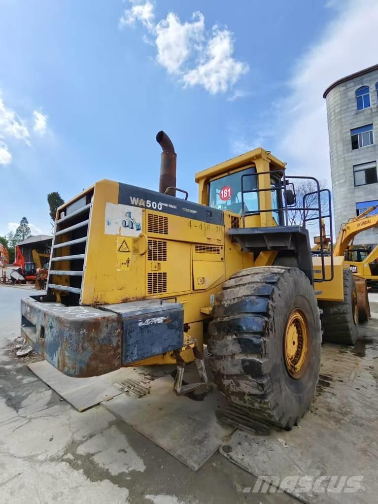 Komatsu WA 500 Kolesni nakladalci
