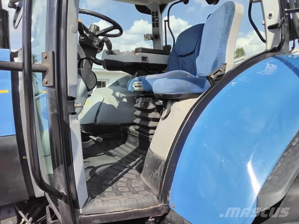 New Holland T6090 Traktorji