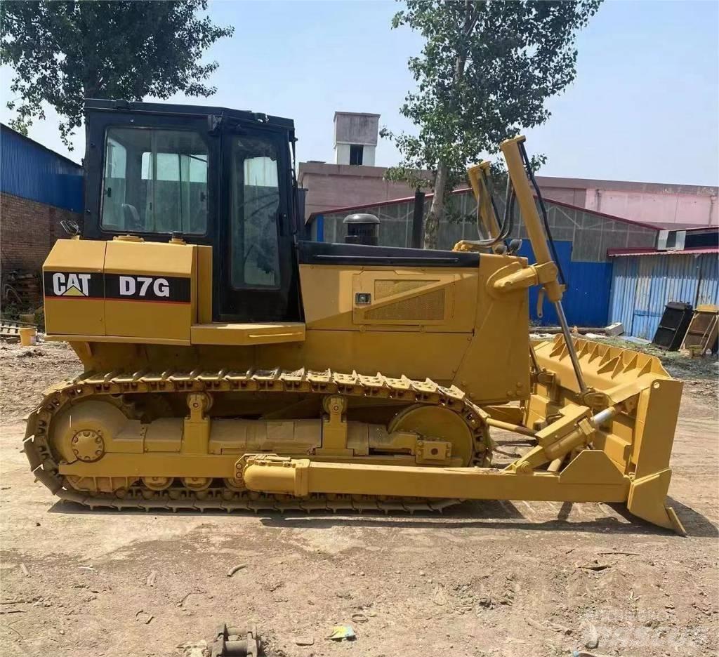 CAT D 7 G Buldožerji goseničarji